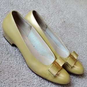 Ferragamo Vara Bow Shoes